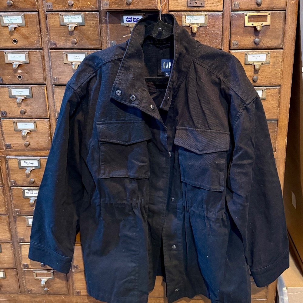 BIG SALE GAP black canvas jacket XL